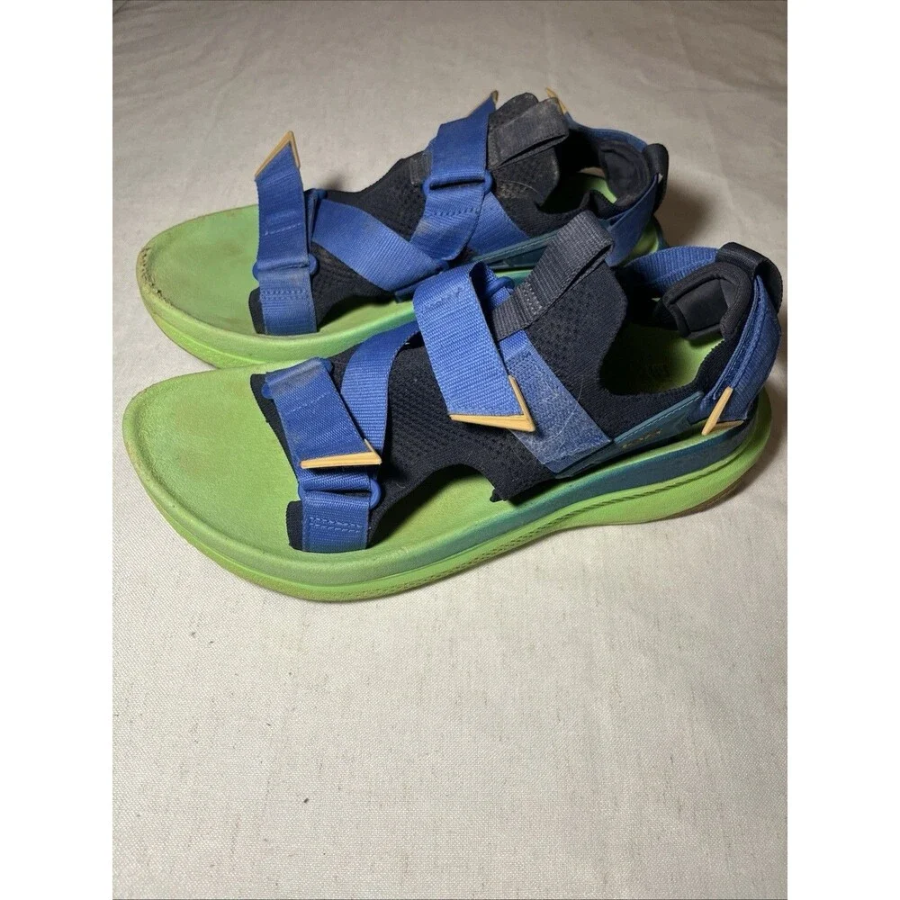 Teva Aventrail R2T Running Sandals Men's Size 10 / Women’s 11.5 Blue / Green